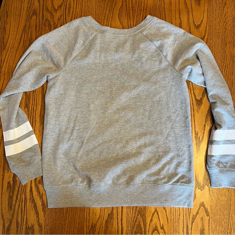 Mickey Mouse gray size M sweatshirt - Picture 2 of 3